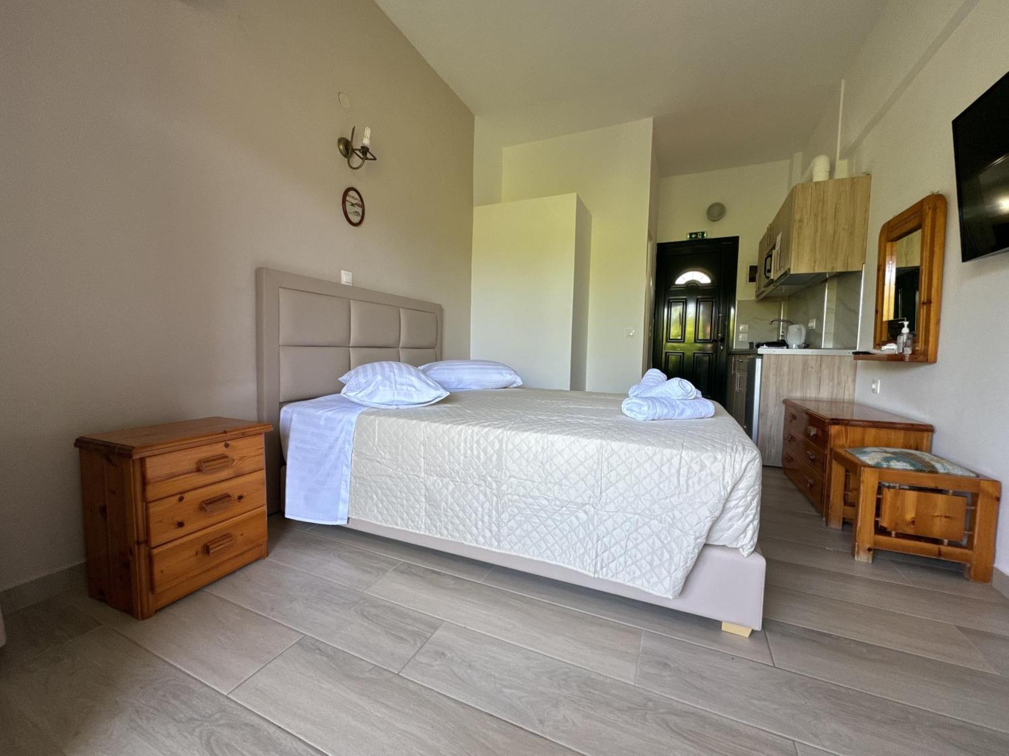 Athina Studios Paleokastritsa Buitenkant foto