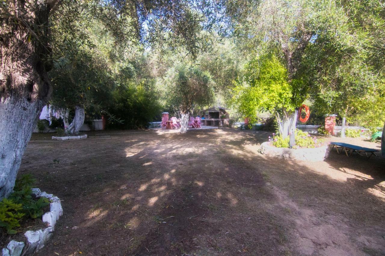 Athina Studios Paleokastritsa Buitenkant foto