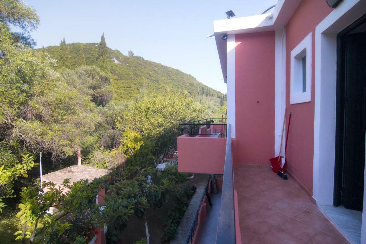 Athina Studios Paleokastritsa Buitenkant foto