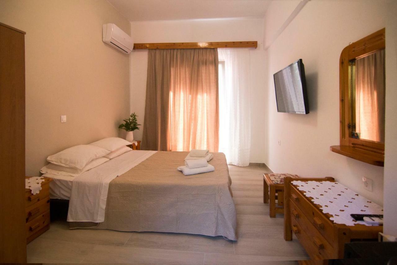 Athina Studios Paleokastritsa Buitenkant foto
