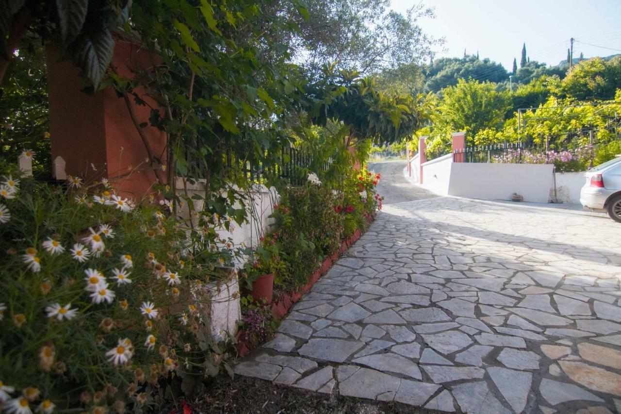 Athina Studios Paleokastritsa Buitenkant foto